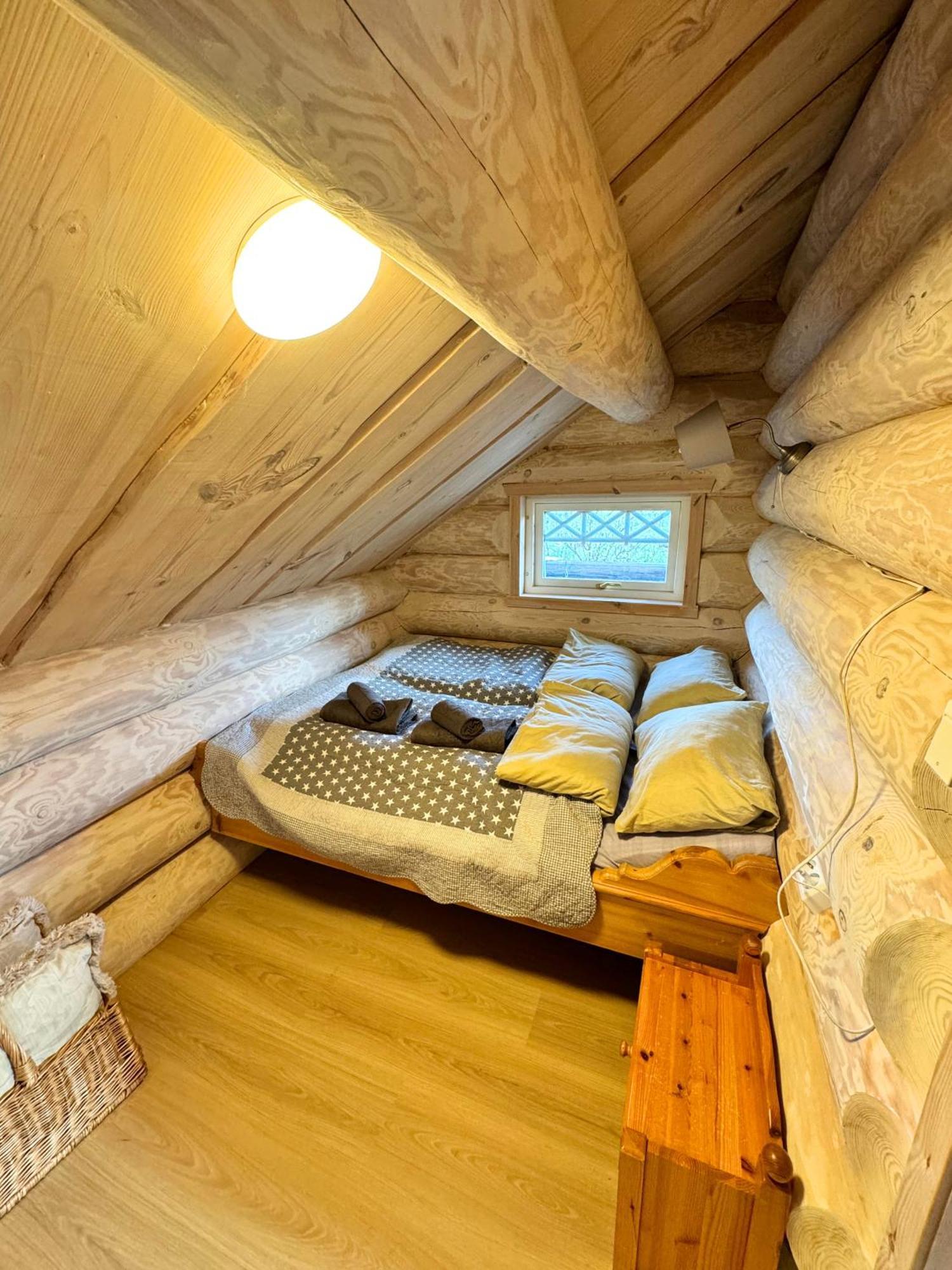 Unique Arctic Timber Cabin Skaidi ภายนอก รูปภาพ